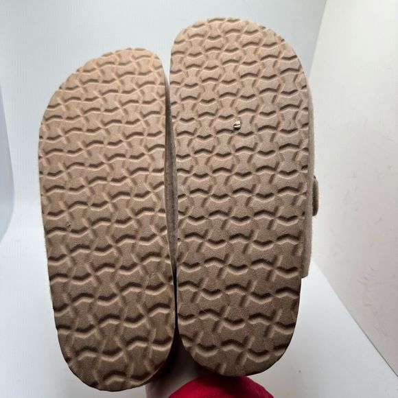 CUSHIONAIRE Womens Clog 8.5 SAND - Picture 5 of 7